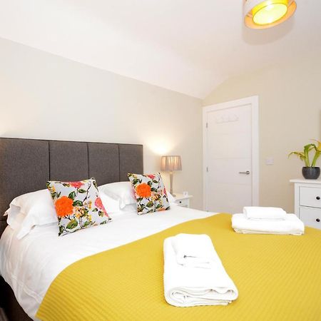 The Mews - 2 Bedroom Luxury, Spacious House With Free Parking York Exterior foto