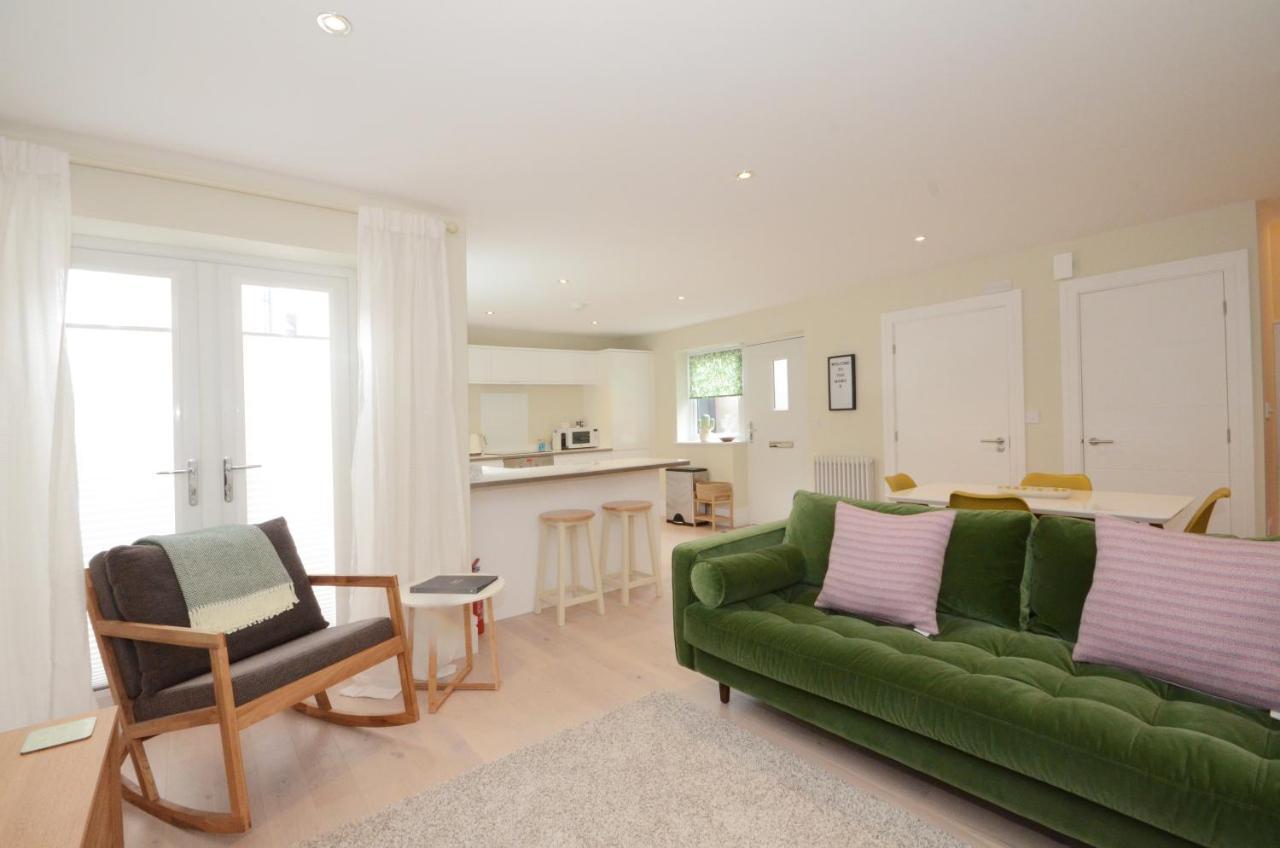 The Mews - 2 Bedroom Luxury, Spacious House With Free Parking York Exterior foto